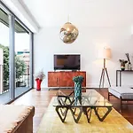 Alcantara Lovely With Balcony 2 Bdr With Ac Appartamento Lisbona