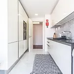 Alcantara Lovely With Balcony 2 Bdr With Ac Appartamento