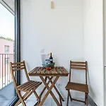 Alcantara Lovely With Balcony 2 Bdr With Ac Appartamento