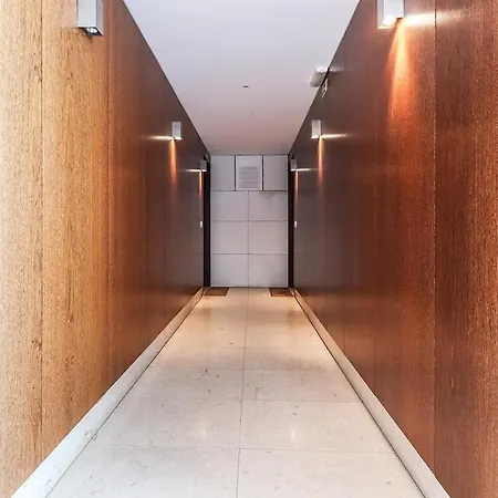 Alcantara Lovely With Balcony 2 Bdr With Ac Apartment *